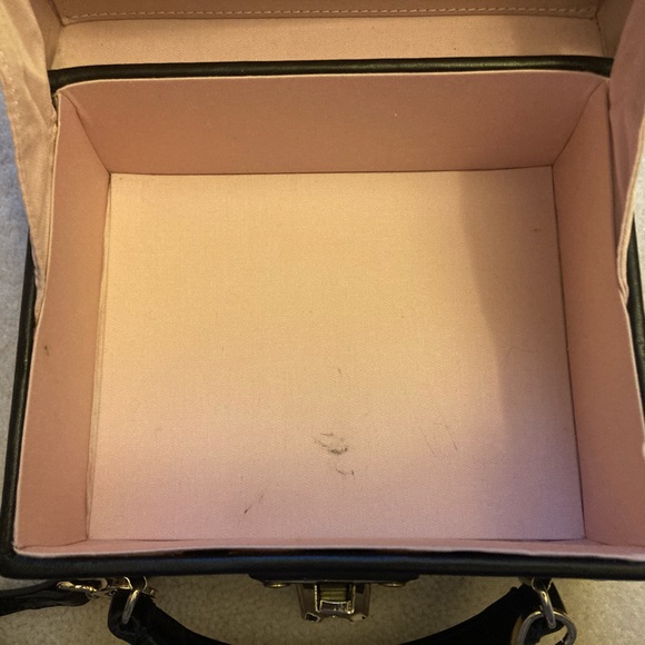 Pop & Suki Box Bag in Black - Picture 6 of 6